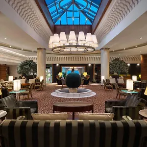 Hotel Sheraton & Convention Centre